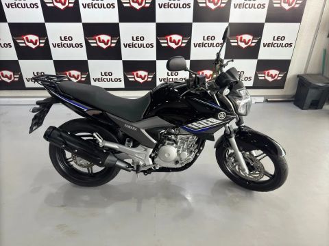 Fazer 250 muito nova,Parcelo na Promissória