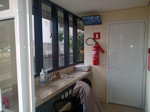 Apartamento em Rua Antônia Saltão de Almeida - Santa Mônica - Uberlândia/MG