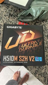 Placa mãe H510M S2H V2 com entrada M.2 NVME muito nova
