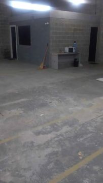 Galpão 300m²