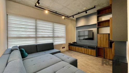 Apartamento para Alugar em Petrópolis com 69m² e 2 dormitórios/quartos disponíveis