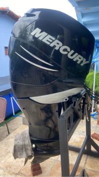 Verado 300 hp com 800 horas
