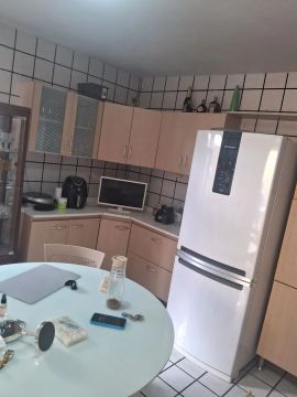 Armários de Cozinha Amadeirados