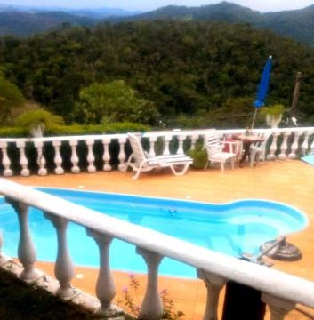 Casa para venda com 4 quartos em Pedro do Rio - Petrópolis - RJ