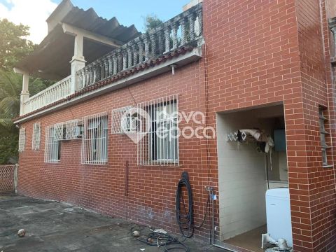 Engenho Novo | Casa 4 quartos, sendo 1 suite