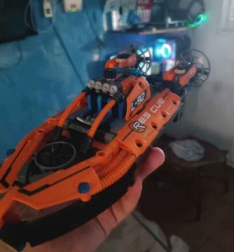 Barco Lego original R$100,00