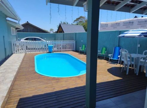 Casa próximo a Barra da Ibiraquera, aconchegante 