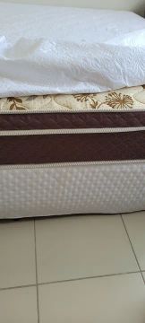 Cama Box Queen com Colchão Ortopédico
