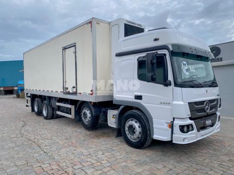 Mercedes Benz 2429 8x2 Chassi