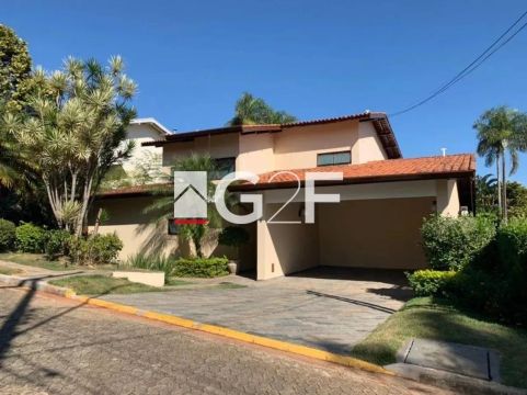 Casa no Gramado em Campinas