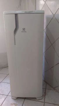 Geladeira Electrolux