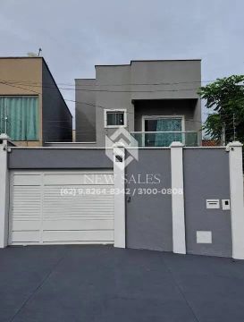 Lindo Sobrado com 3 Quartos sendo 1 Suíte - Toda Reformada