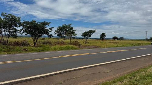Área  br 452 25 km de Uberlândia ideal para posto de gasolina 