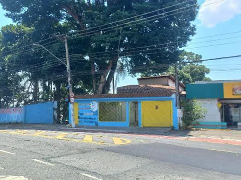 Imóvel para venda possui 250 metros quadrados com 4 quartos em Vila Curuçá - São Paulo - S