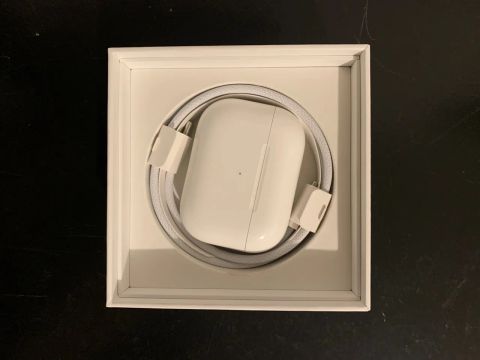 AirPods Pro (2nd generation) Original novo 