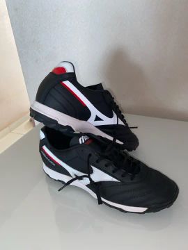 Chuteira SOCIETY Mizuno - Tamanho 40