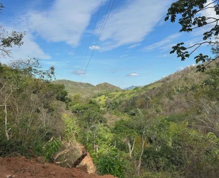 Lotes no Pacoti - Refugio dos Rios. .