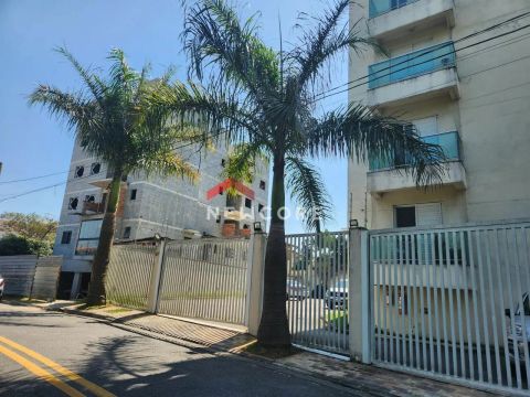 Apartamento em Rua Dario Zambelli - Umuarama - Osasco/SP