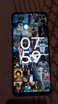 Moto g04s 