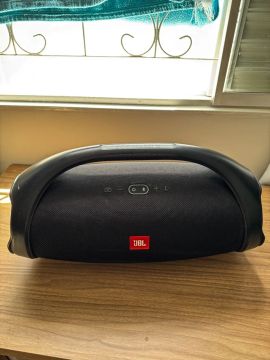 JBL Boombox 2