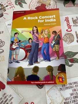 Livro A Rock Concert for India - Cambridge