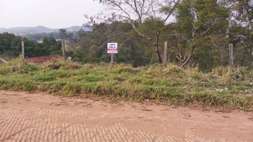 Terreno de 1.200 m²  no Vale do Rio Cachoeira - Piracaia