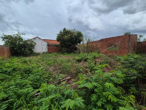 Terreno de Esquina no asfalto