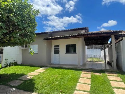 Casa no Condomínio Vila Nova - Várzea Grande - MT