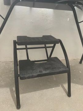 Vendo esses dois intens por 600, bom uso quero vender porque não consigo guarda mais! 