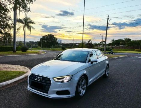 Audi A3 1.4 Flex Prestige Plus 25 anos - 2019 (56.000Km)