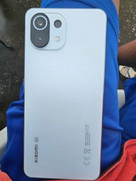 Xiaomi Mi 11 lite 5G 8GB RAM 128GB Memória interna 