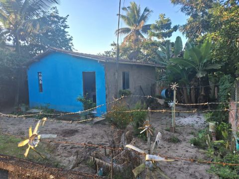 Terreno com casa 