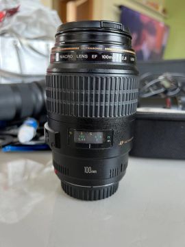 Lente Objetiva Ef 100mm F/2.8 L Usm Macro Canon Preta (Usado)