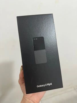 Samsung Galaxy Z Flip5 - 512GB - 10x no Cartão 