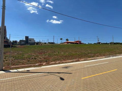 Vendo terreno no Real Park com condições exclusivas