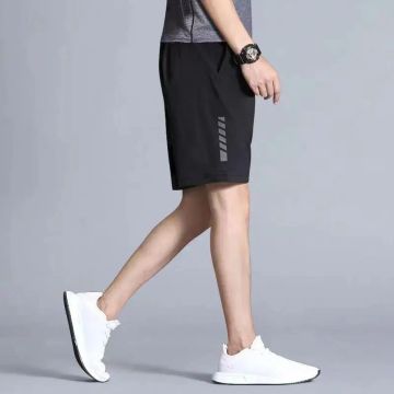 Shorts de Corrida Masculino - Preto com Detalhe Lateral