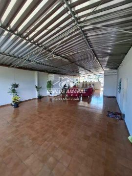 APARTAMENTO COM LOCALIZAÇÃO PRIVILEGIADA PARA USO COMERCIAL NO BAIRRO DE LOURDES