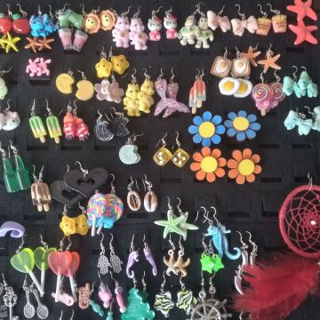 Brincos divertidos,brincos filtro dos sonhos,colares e pulseiras de miçangas e muito mais!