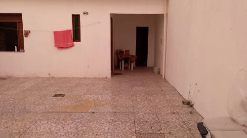 Aluga-se casa na Barra. Temporada 