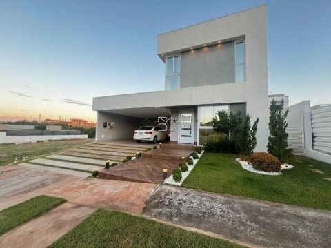 Casa Florais da Mata , 4 Suites 1 Master com Closet , Moveis planejados, Lavabo.