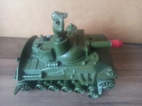 Tanque Thor Estrela anos 70 