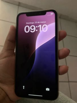 iPhone 11