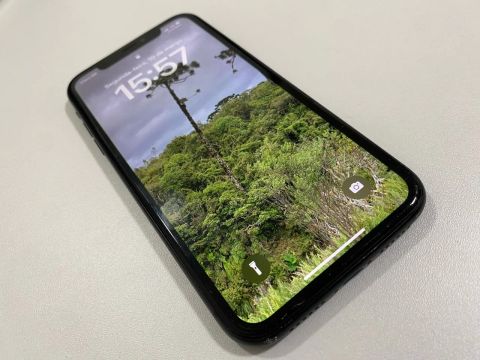 iPhone XR 128 GB Preto