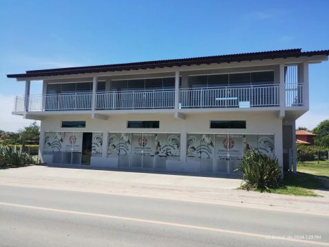 Salas Comercias 