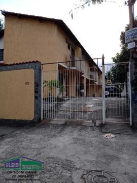 Casa Duplex 2 quartos Condomínio Centro de Campo Grande Rj