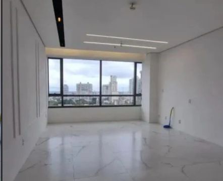 Sala Soberane Mall + Work 