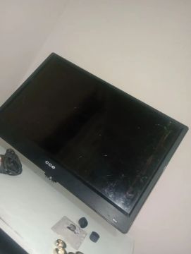 TV LCD CCE 20 polegadas