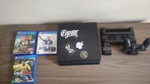 Playstation 4 e 3 de barbada 