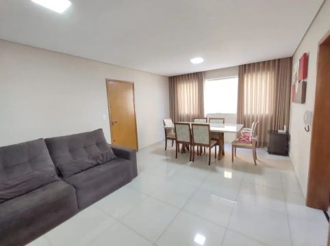 Apartamento à venda com 03 quartos no Bairro Santa Terezinha