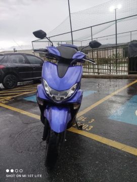 Vendo moto Yamaha fluo R$12.000,00